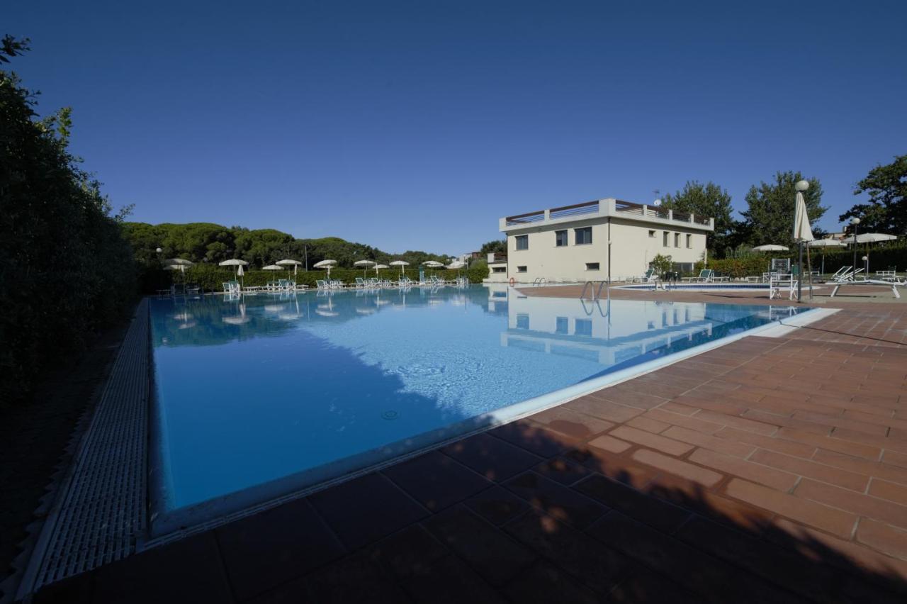 Le Residenze Di Santa Costanza - Mirto/Corbezzolo Aparthotel San Vincenzo Luaran gambar