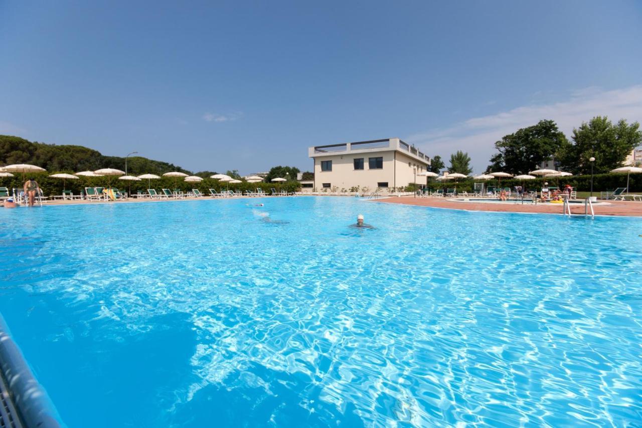 Le Residenze Di Santa Costanza - Mirto/Corbezzolo Aparthotel San Vincenzo Luaran gambar